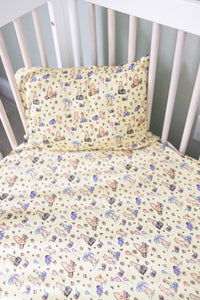 Winnie-the-Pooh Crib Sheet