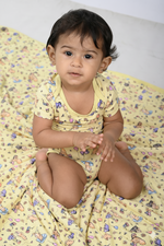 Winnie the Pooh Onesie/Bodysuit